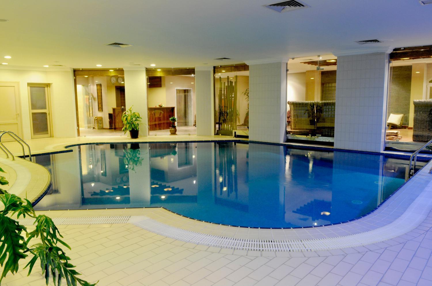 Spice Hotel Kuwait City Exterior foto